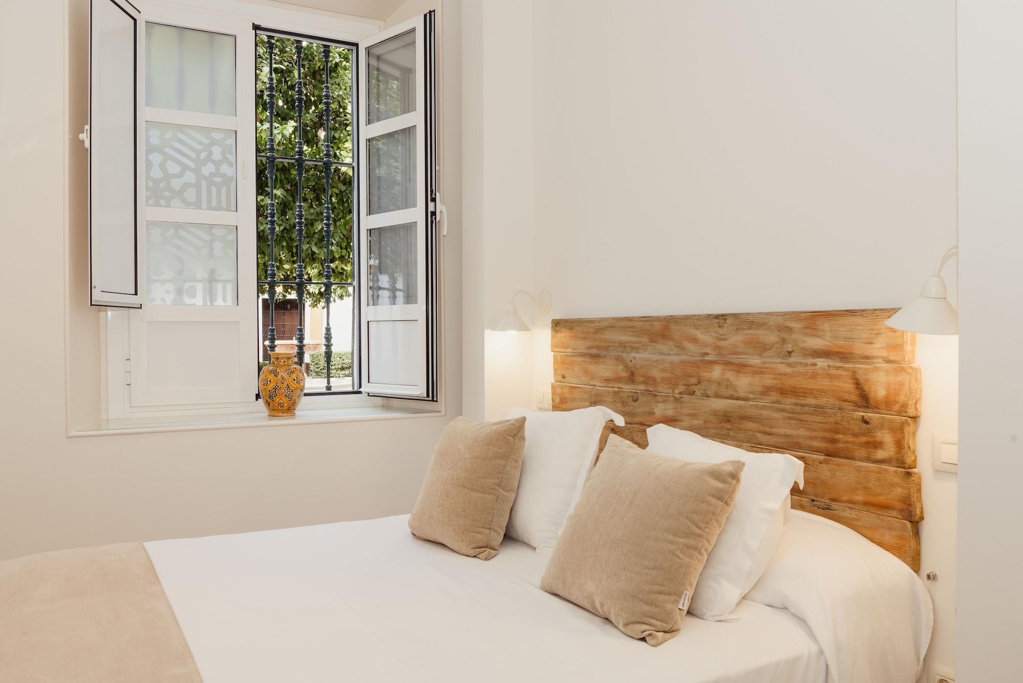 Hotel Boutique Elvira Plaza Sevilla Bagian luar foto