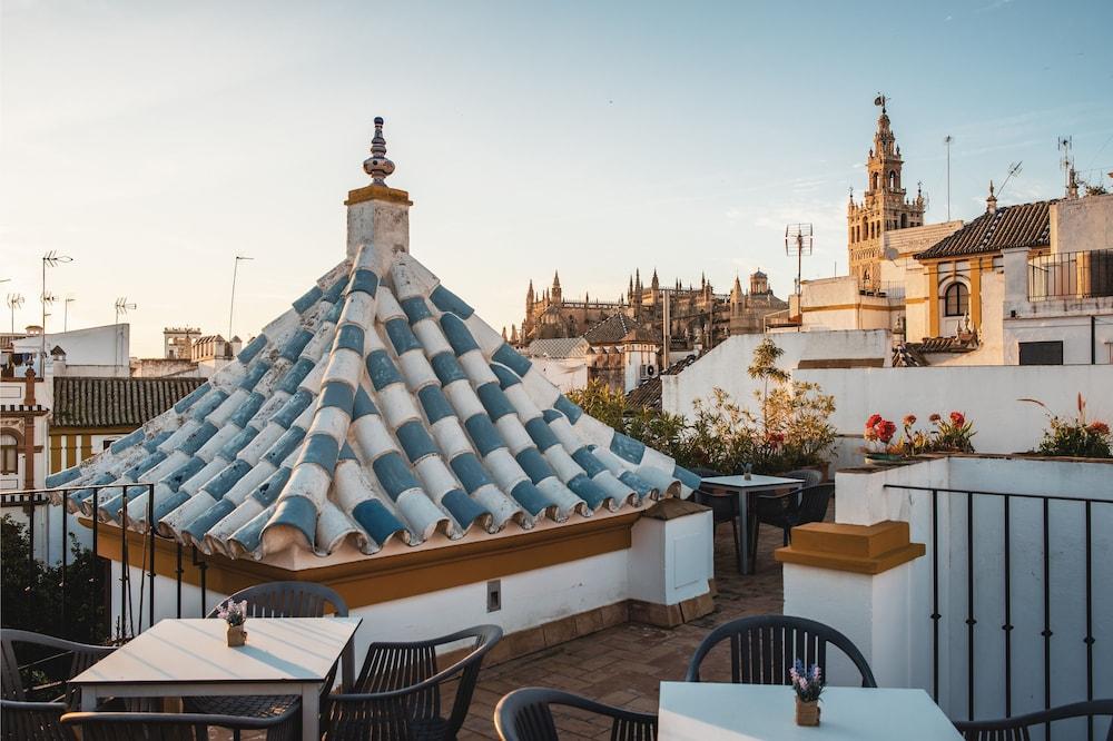 Hotel Boutique Elvira Plaza Sevilla Bagian luar foto