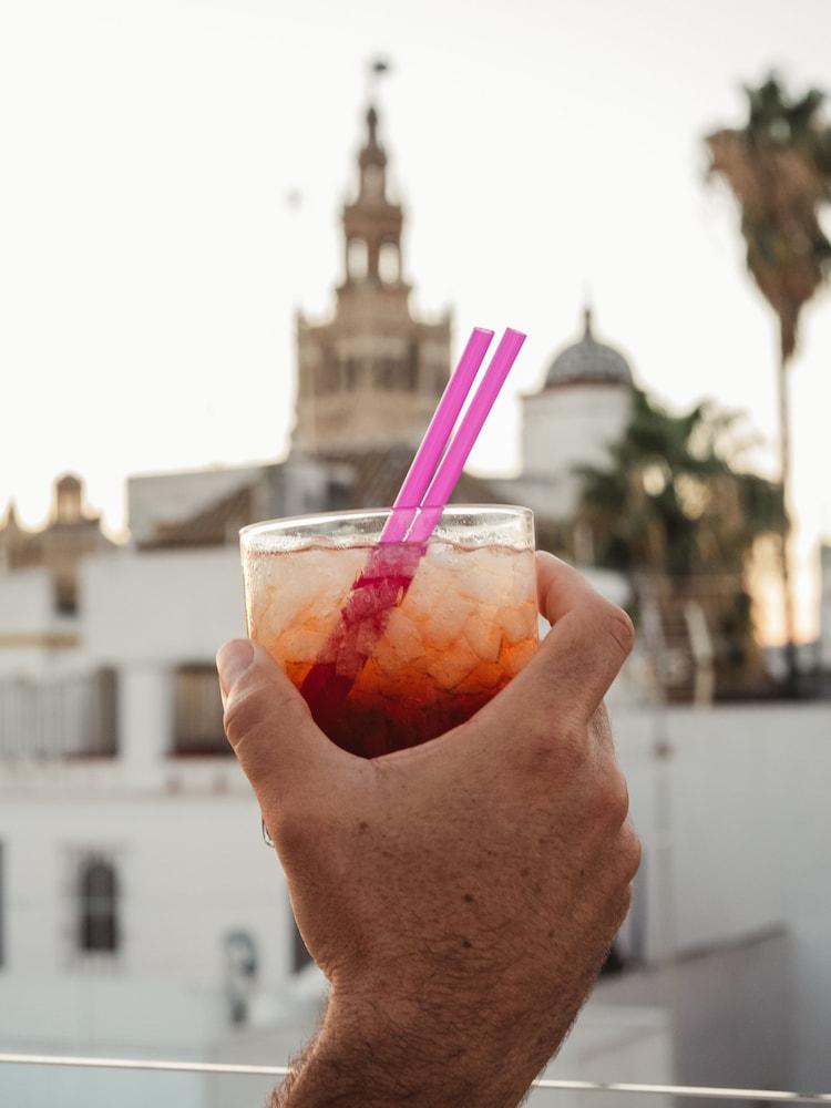 Hotel Boutique Elvira Plaza Sevilla Bagian luar foto