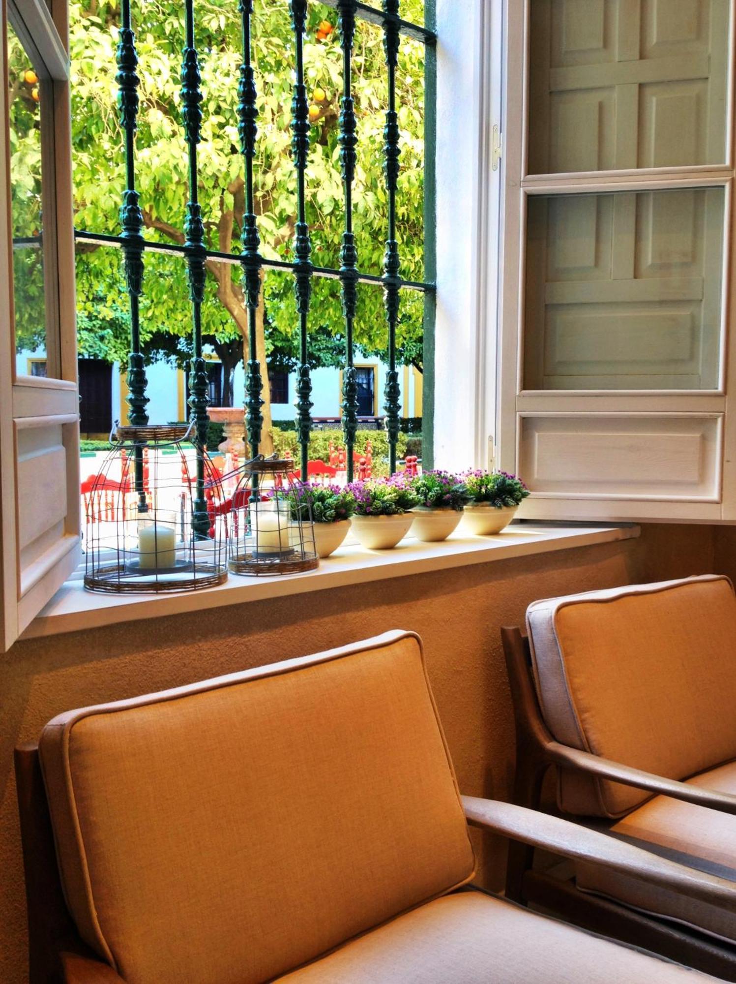 Hotel Boutique Elvira Plaza Sevilla Bagian luar foto