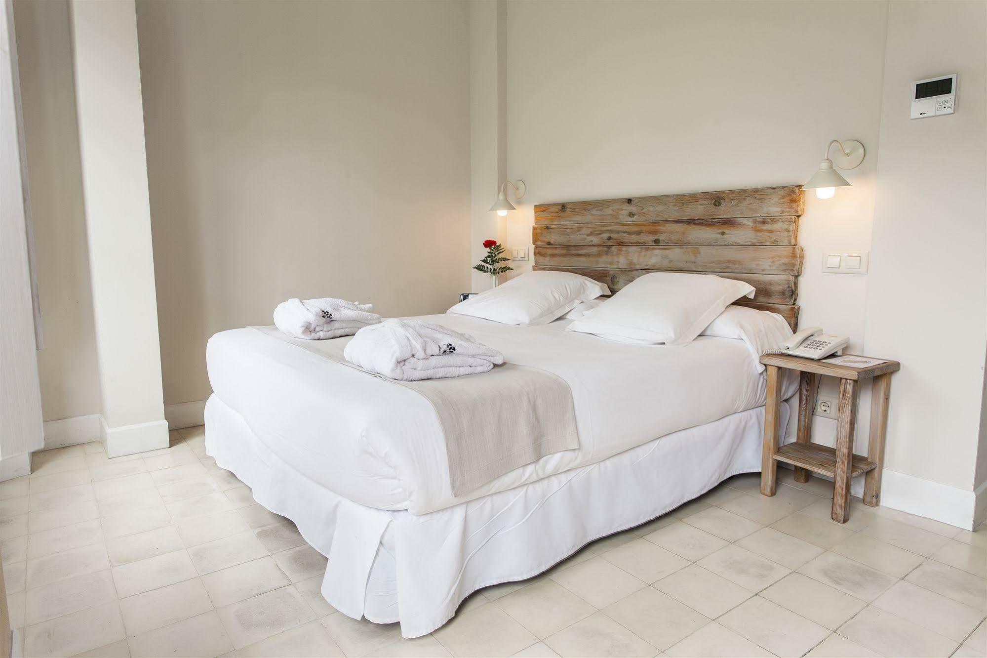 Hotel Boutique Elvira Plaza Sevilla Bagian luar foto
